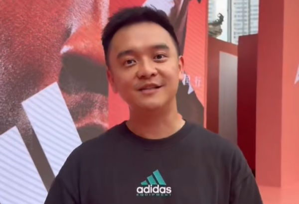 精力把它完, 阿迪达斯大