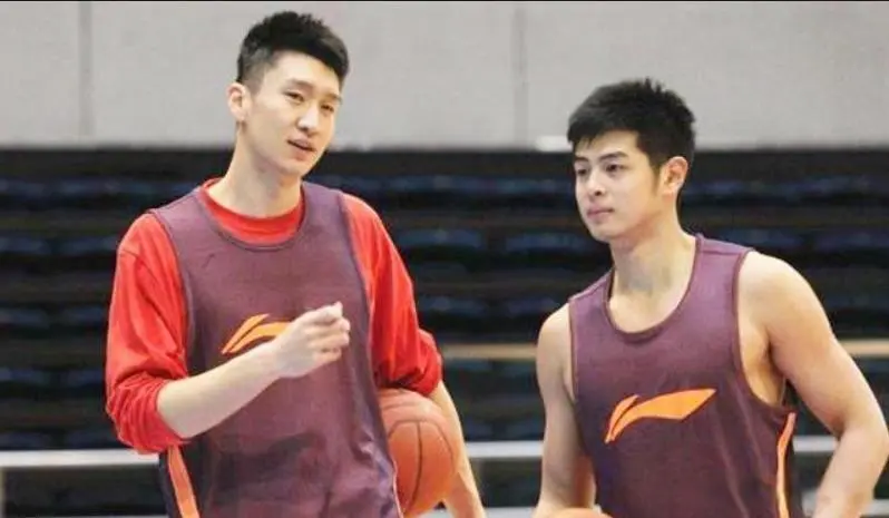 湖人队并且 湖人队并且