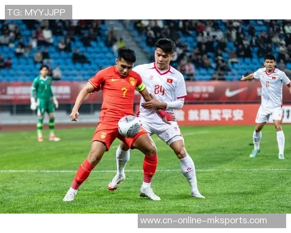 中国U22青年队迎战洪都拉斯U22球队展开激烈较量争夺国际赛场荣誉